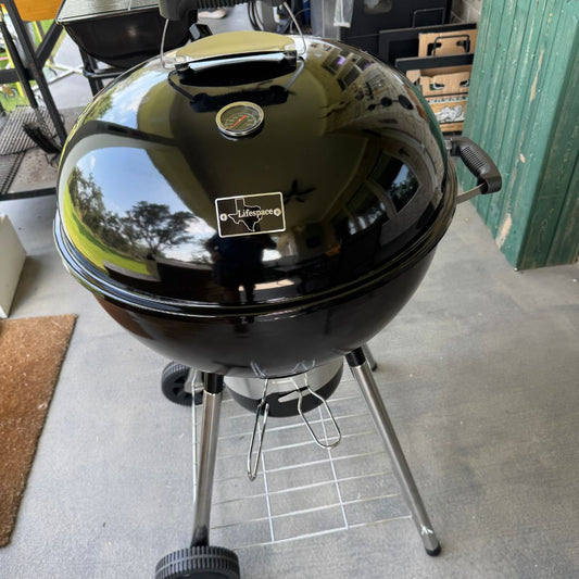 Lifespace 22" Kettle Grill with FREE Lifespace Grill Cover