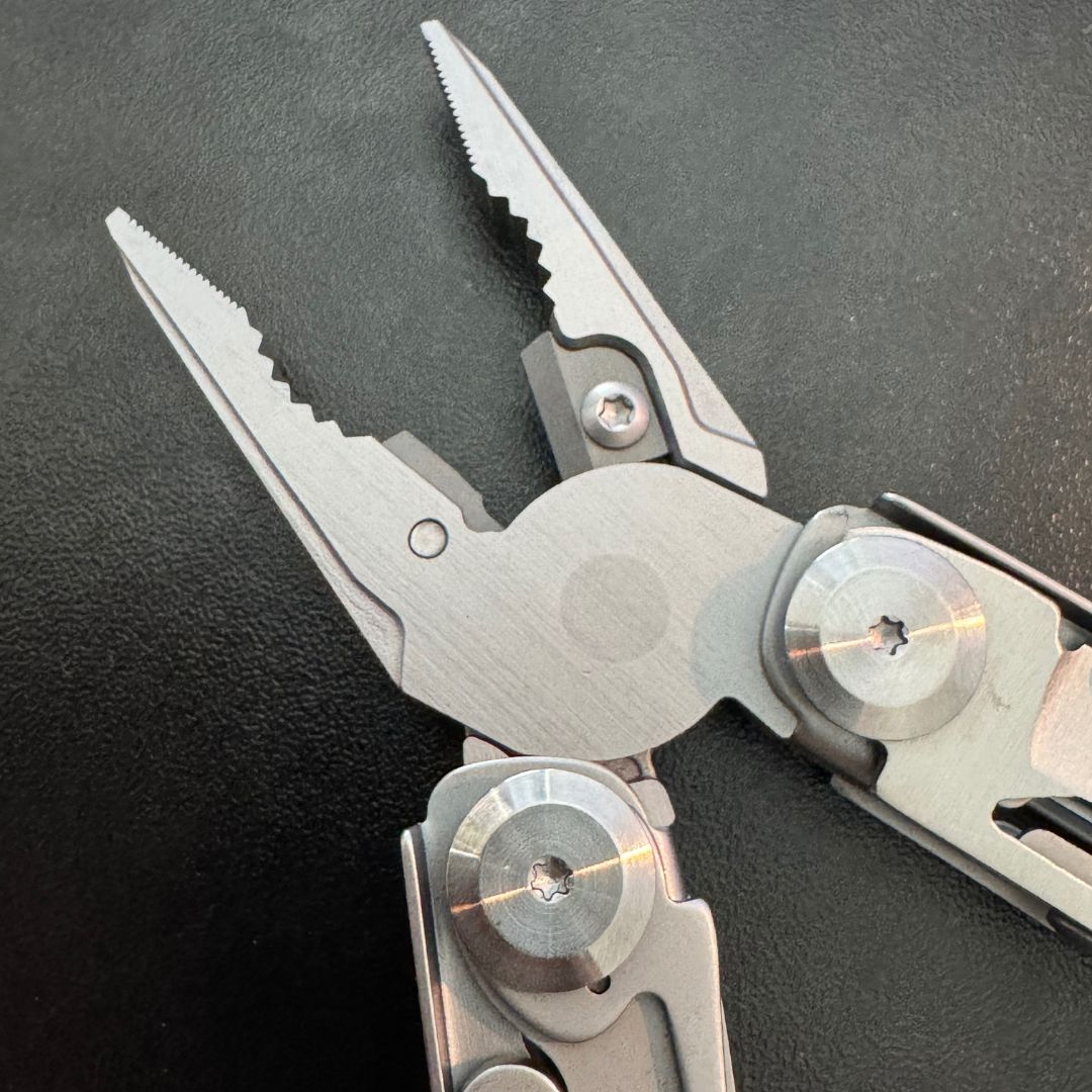 Lifespace Premium 15-in-1 EDC Multi-Tool with Pliers and Scissors