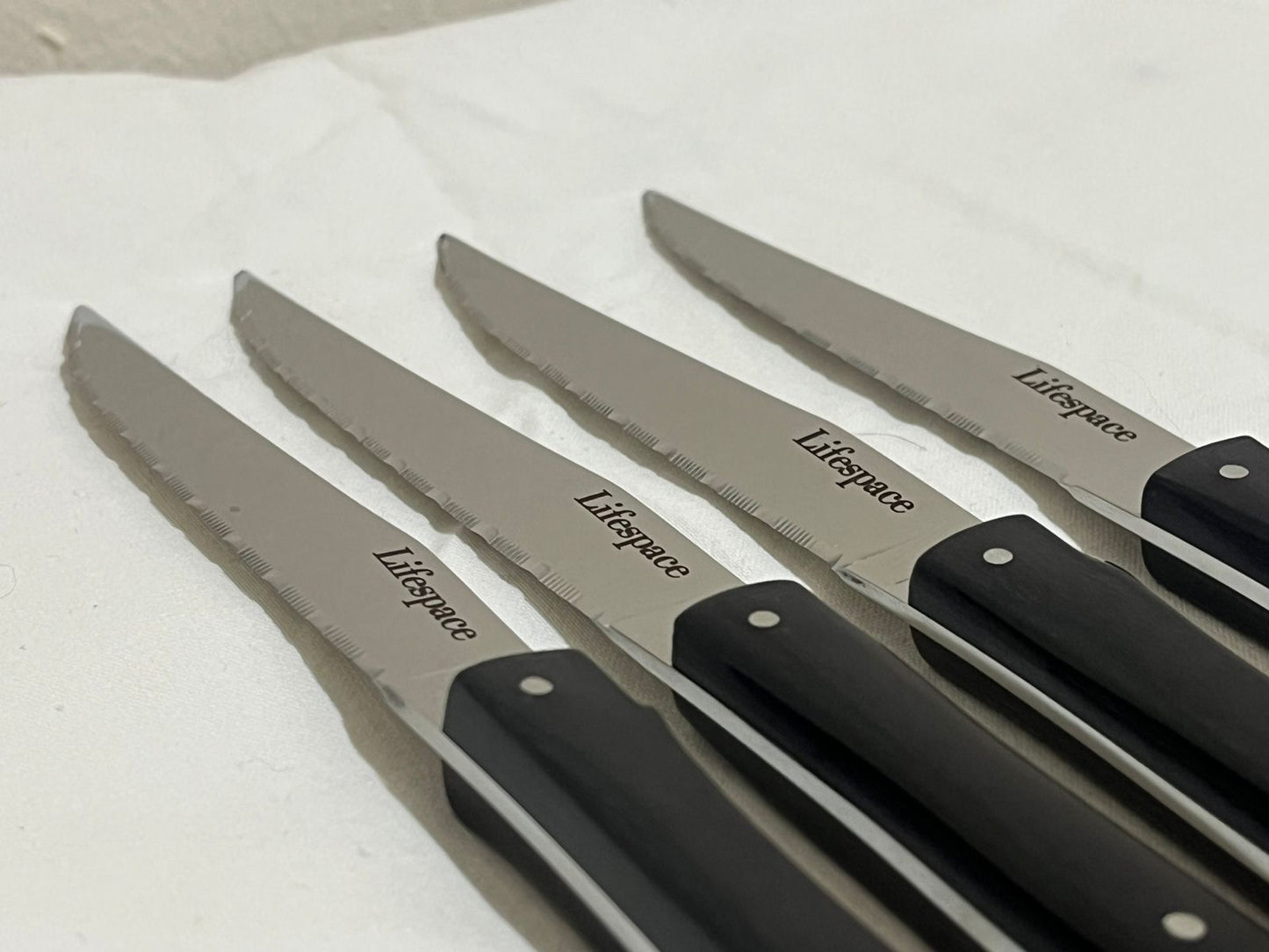 Lifespace 'Laguiole' 4-Piece Steak Knife Set in a Gift Box