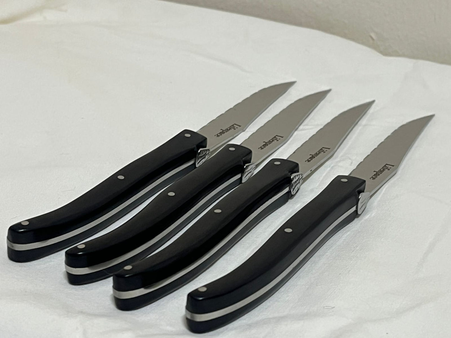 Lifespace 'Laguiole' 4-Piece Steak Knife Set in a Gift Box