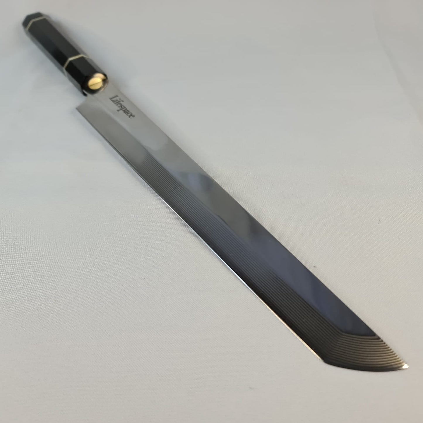 Lifespace Japanese Yanagiba Traditional Damascus Sashimi or Filleting Knife - 10.6 inch Blade