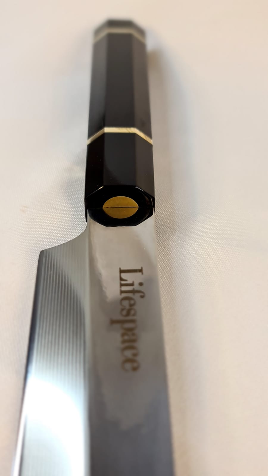 Lifespace Japanese Yanagiba Traditional Damascus Sashimi or Filleting Knife - 10.6 inch Blade