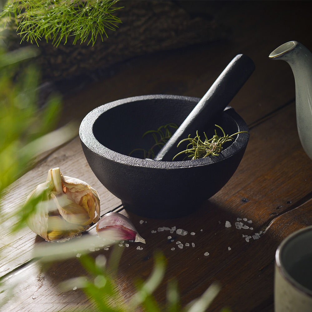 Lifespace Cast Iron Mortar & Pestle